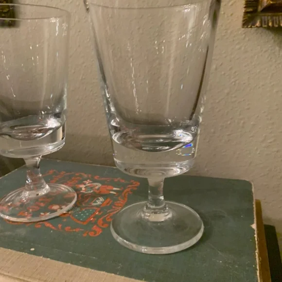 Pair of Montana by Pottery Barn Water Goblets - Picture 3 of 6